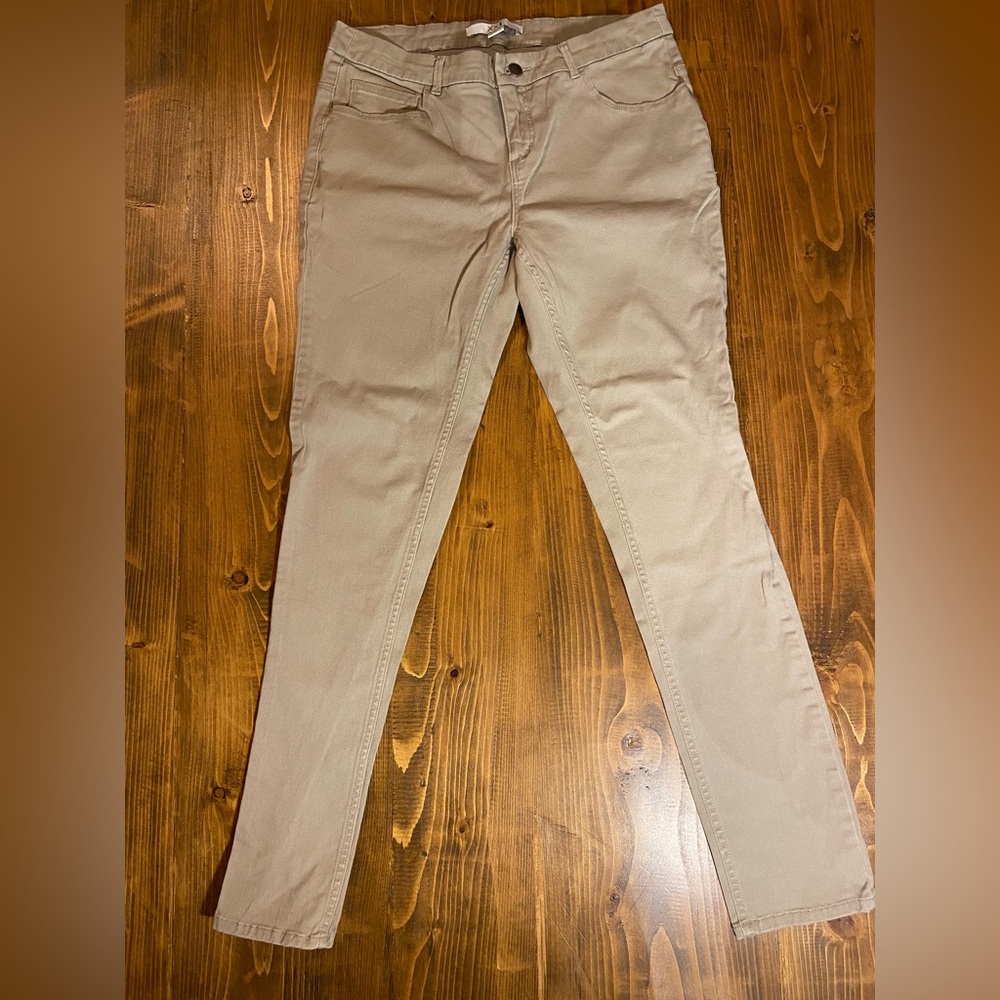 Forever 21 - Cream Skinny Jeans